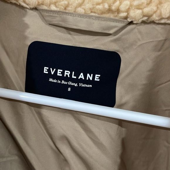 EVERLANE Quilted Teddy Coat - Picture 4 of 6